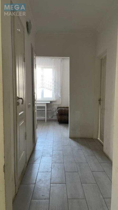Продаж 5 кімнатної квартири (98/63/8), 4 пов. 9 пов. будинку, <a class="location-link" href="/khmelnitskiy/" title="Недвижимость Хмельницький">Хмельницький</a>, Кармелюка (изображение 4)