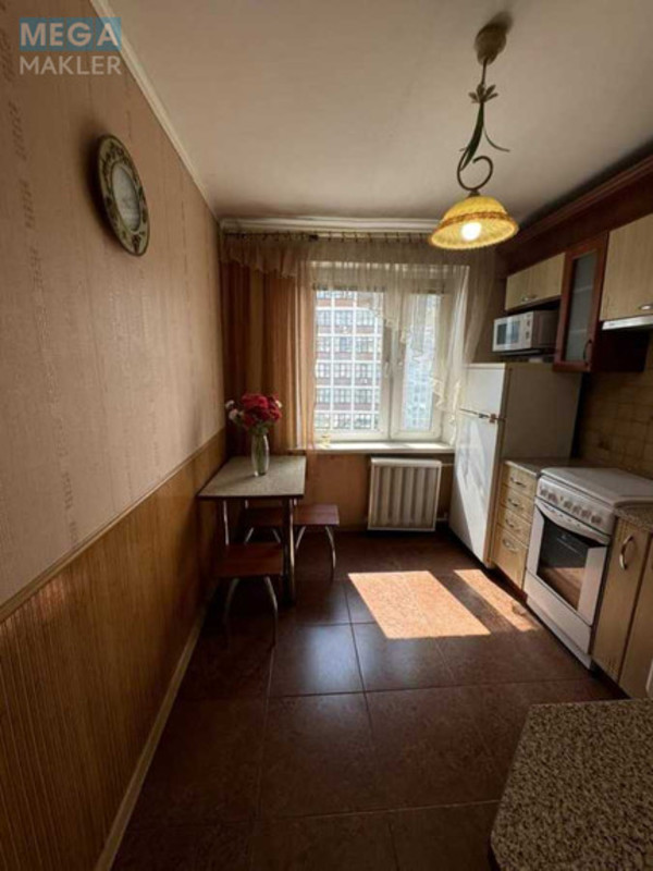 Оренда 2 кімнатної квартири, <a class="location-link" href="/kiev/" title="Недвижимость Київ">Київ</a>, <a class="location-link" href="/kiev/pecherskij/" title="Недвижимость Печерський район">Печерський р-н</a>, Предславинская ул., 51 (изображение 7)