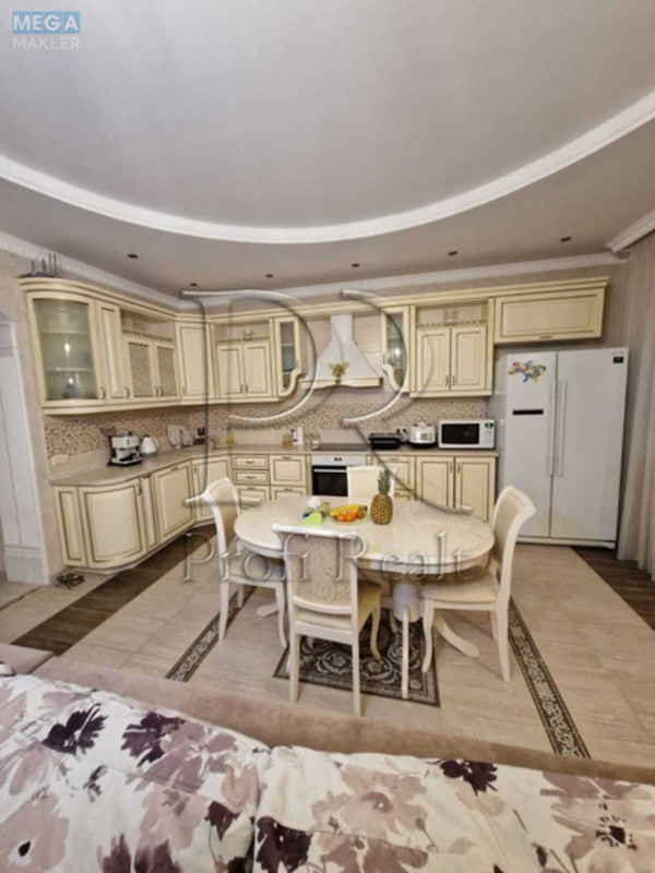 Продаж дома, 2&nbsp;поверху, 215&nbsp;кв.м, 4&nbsp;кімнати, ділянка 12&nbsp;соток, <a class="location-link" href="/kiev/" title="Недвижимость Київ">Київ</a>, <a class="location-link" href="/kiev/obolonskij/" title="Недвижимость Оболонський район">Оболонський р-н</a>, Богатирська вул. (изображение 5)