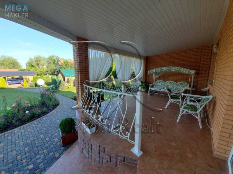 Продаж дома, 2&nbsp;поверху, 215&nbsp;кв.м, 4&nbsp;кімнати, ділянка 12&nbsp;соток, <a class="location-link" href="/kiev/" title="Недвижимость Київ">Київ</a>, <a class="location-link" href="/kiev/obolonskij/" title="Недвижимость Оболонський район">Оболонський р-н</a>, Богатирська вул. (изображение 11)