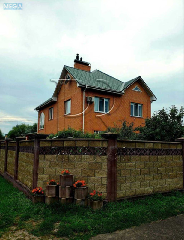 Продаж дома, 2&nbsp;поверху, 215&nbsp;кв.м, 4&nbsp;кімнати, ділянка 12&nbsp;соток, <a class="location-link" href="/kiev/" title="Недвижимость Київ">Київ</a>, <a class="location-link" href="/kiev/obolonskij/" title="Недвижимость Оболонський район">Оболонський р-н</a>, Богатирська вул. (изображение 15)