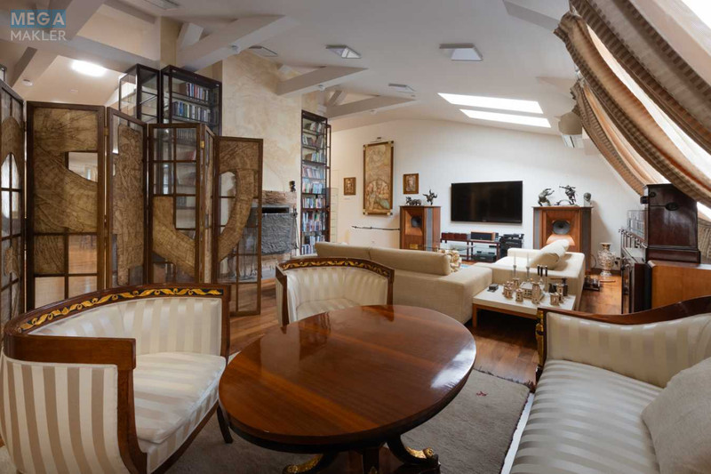 Продаж 5 кімнатної квартири (339/255/18), 4 пов. 4 пов. будинку, <a class="location-link" href="/kiev/" title="Недвижимость Київ">Київ</a>, <a class="location-link" href="/kiev/shevchenkovskij/" title="Недвижимость Шевченківський район">Шевченківський р-н</a>, Михайловская ул., 15 (изображение 2)