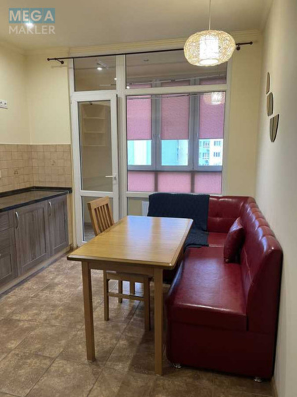 Оренда 1 кімнатної квартири, <a class="location-link" href="/kiev/" title="Недвижимость Київ">Київ</a>, <a class="location-link" href="/kiev/goloseevskij/" title="Недвижимость Голосіївський район">Голосіївський р-н</a>, Академіка Глушкова просп., 9г (изображение 4)
