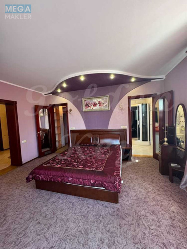 Продаж дома, 3 поверху, 406 кв.м, 6 кімнат, ділянка 18 соток, <a class="location-link" href="/kiev/" title="Недвижимость Київ">Київ</a>, <a class="location-link" href="/kiev/darnickij/" title="Недвижимость Дарницький район">Дарницький р-н</a>, 65-а Садова вул. (изображение 11)