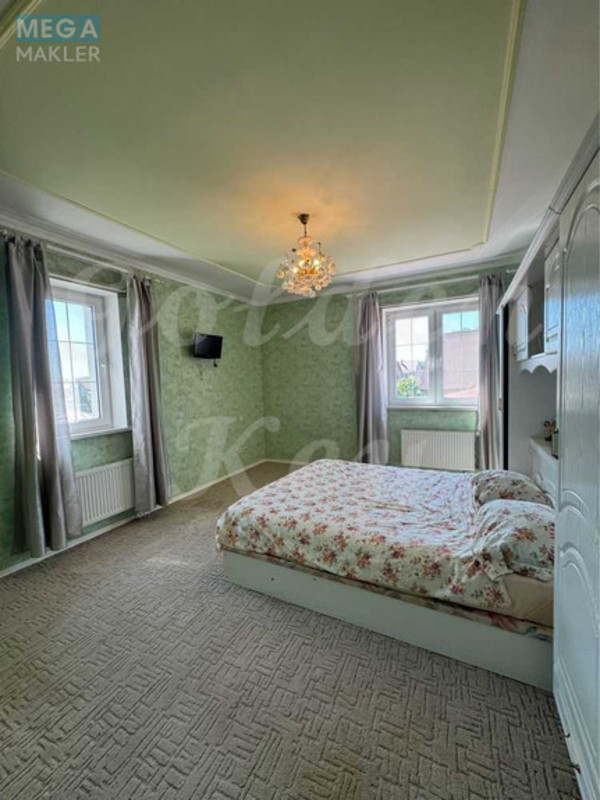 Продаж дома, 3 поверху, 406 кв.м, 6 кімнат, ділянка 18 соток, <a class="location-link" href="/kiev/" title="Недвижимость Київ">Київ</a>, <a class="location-link" href="/kiev/darnickij/" title="Недвижимость Дарницький район">Дарницький р-н</a>, 65-а Садова вул. (изображение 16)