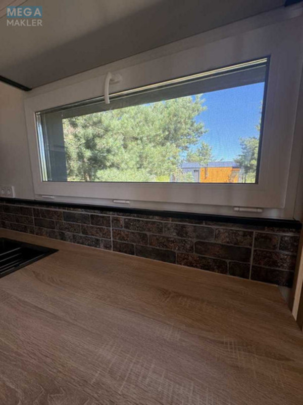 Продаж дома, 1&nbsp; поверх, 72&nbsp;кв.м, 2&nbsp;кімнати, ділянка 8&nbsp;соток, <a class="location-link" href="/yasnogorodka-selo/" title="Недвижимость Ясногородка">Ясногородка</a>, Західна (изображение 4)