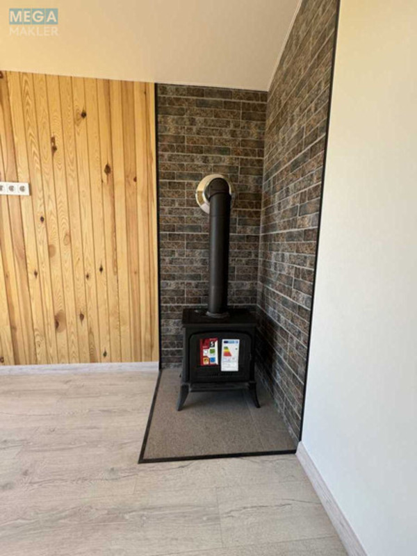 Продаж дома, 1&nbsp; поверх, 72&nbsp;кв.м, 2&nbsp;кімнати, ділянка 8&nbsp;соток, <a class="location-link" href="/yasnogorodka-selo/" title="Недвижимость Ясногородка">Ясногородка</a>, Західна (изображение 6)