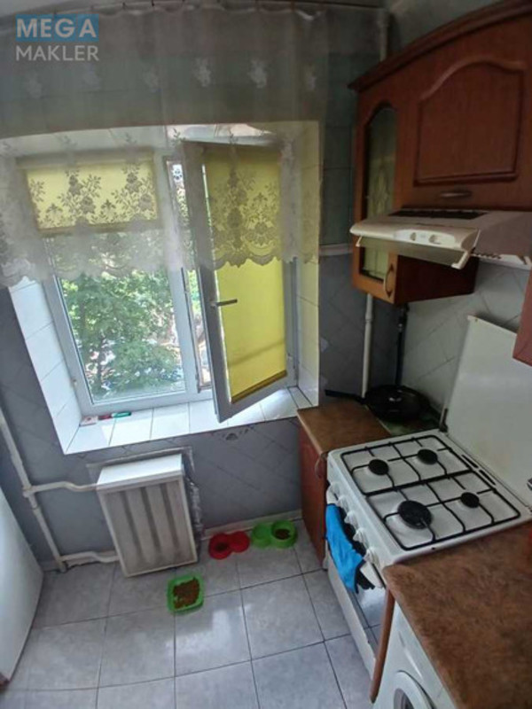 Продаж 2 кімнатної квартири (47/30/?), 3 пов. 9 пов. будинку, <a class="location-link" href="/kiev/" title="Недвижимость Київ">Київ</a>, <a class="location-link" href="/kiev/desnyanskij/" title="Недвижимость Деснянський район">Деснянський р-н</a>, Мілютенка вул., 15а (изображение 2)
