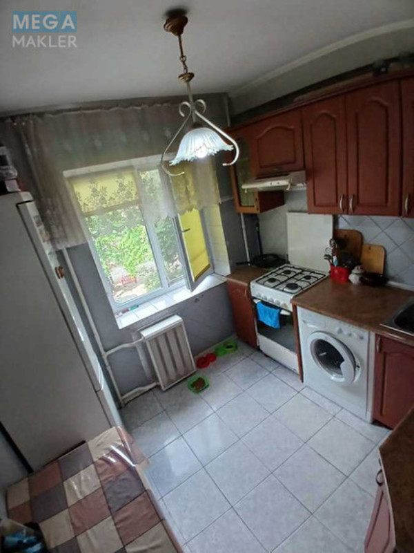Продаж 2 кімнатної квартири (47/30/?), 3 пов. 9 пов. будинку, <a class="location-link" href="/kiev/" title="Недвижимость Київ">Київ</a>, <a class="location-link" href="/kiev/desnyanskij/" title="Недвижимость Деснянський район">Деснянський р-н</a>, Мілютенка вул., 15а (изображение 3)