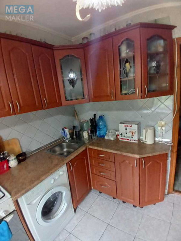 Продаж 2 кімнатної квартири (47/30/?), 3 пов. 9 пов. будинку, <a class="location-link" href="/kiev/" title="Недвижимость Київ">Київ</a>, <a class="location-link" href="/kiev/desnyanskij/" title="Недвижимость Деснянський район">Деснянський р-н</a>, Мілютенка вул., 15а (изображение 5)