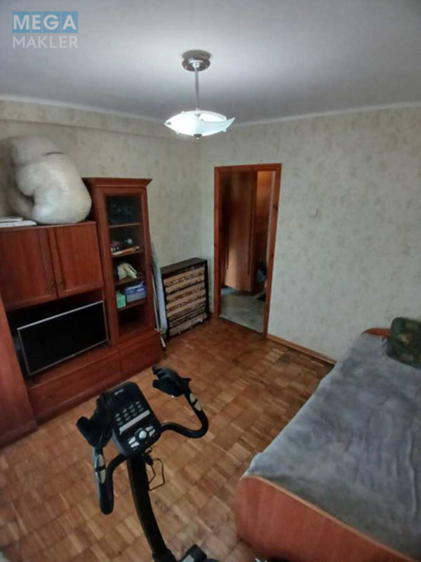 Продаж 2 кімнатної квартири (47/30/?), 3 пов. 9 пов. будинку, <a class="location-link" href="/kiev/" title="Недвижимость Київ">Київ</a>, <a class="location-link" href="/kiev/desnyanskij/" title="Недвижимость Деснянський район">Деснянський р-н</a>, Мілютенка вул., 15а (изображение 7)