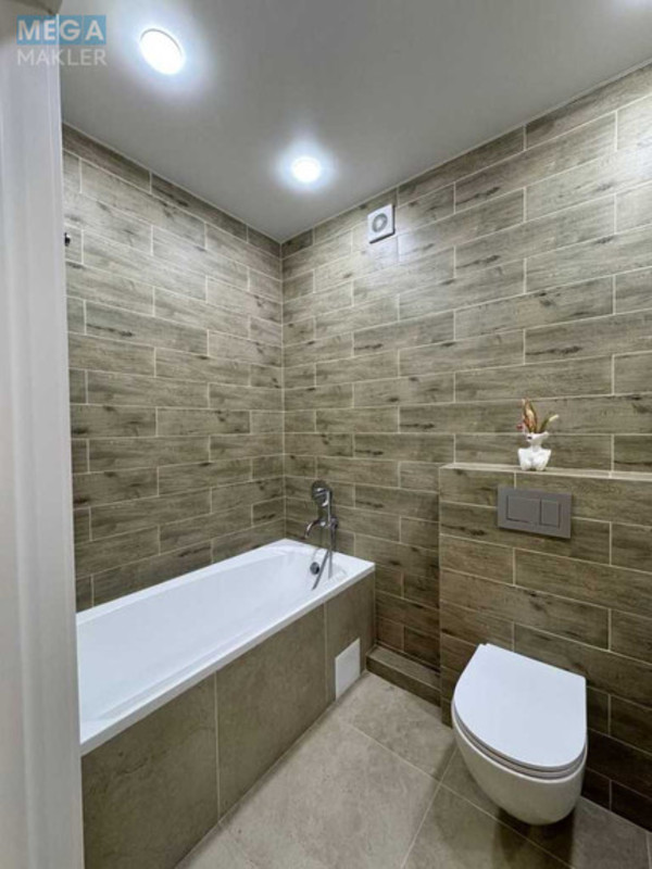 Продаж 1 кімнатної квартири (43,1/?/15), 10 пов. 10 пов. будинку, <a class="location-link" href="/sofievskaya-borshagovka/" title="Недвижимость Софіївська Борщагівка">Софіївська Борщагівка</a>, Свободи, 1с (изображение 21)