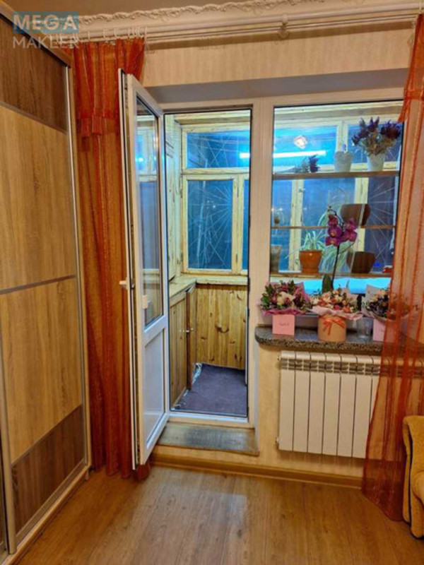 Продаж 3 кімнатної квартири (69/45/8), 2 пов. 9 пов. будинку, <a class="location-link" href="/kiev/" title="Недвижимость Київ">Київ</a>, <a class="location-link" href="/kiev/obolonskij/" title="Недвижимость Оболонський район">Оболонський р-н</a>, Героев Днепра ул., 35 (изображение 4)