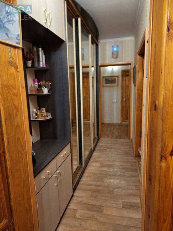 Продаж 3 кімнатної квартири (69/45/8), 2 пов. 9 пов. будинку, <a class="location-link" href="/kiev/" title="Недвижимость Київ">Київ</a>, <a class="location-link" href="/kiev/obolonskij/" title="Недвижимость Оболонський район">Оболонський р-н</a>, Героев Днепра ул., 35 (изображение 5)