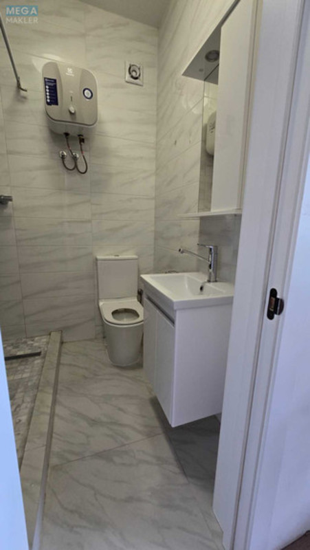 Продаж дома, 3 поверху, 117 кв.м, 5 кімнат, ділянка 1,70 сотка, <a class="location-link" href="/irpen/" title="Недвижимость Ірпінь">Ірпінь</a>, Українська, 98 (изображение 15)