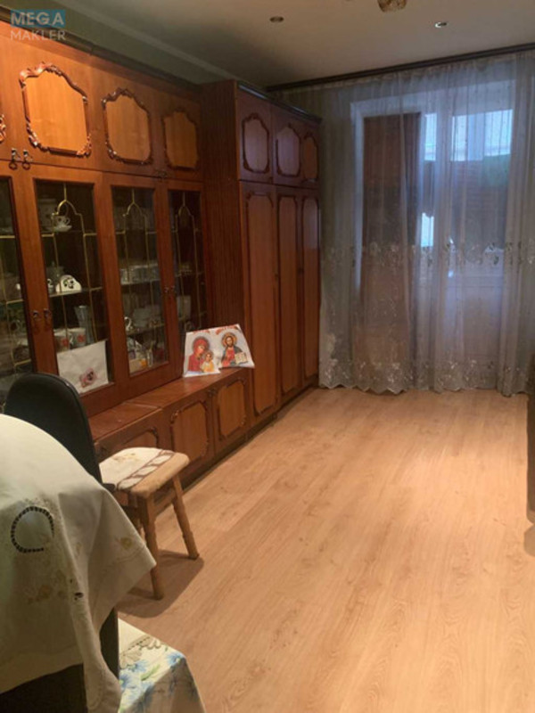 Продаж 2 кімнатної квартири (43/?/?), 5 пов. 5 пов. будинку, <a class="location-link" href="/kotsyubinskoe/" title="Недвижимость Коцюбинське">Коцюбинське</a>, Меблева, 8 (изображение 2)