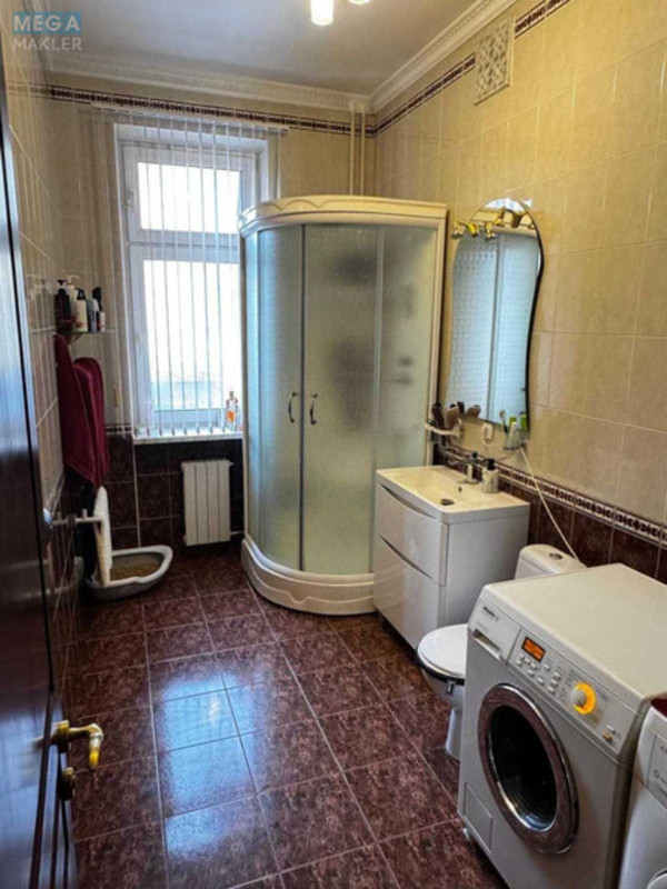 Продаж дома, 2 поверху, 491 кв.м, 8 кімнат, ділянка 10 соток, <a class="location-link" href="/kiev/" title="Недвижимость Київ">Київ</a>, <a class="location-link" href="/kiev/desnyanskij/" title="Недвижимость Деснянський район">Деснянський р-н</a>, Радунская ул. (изображение 16)