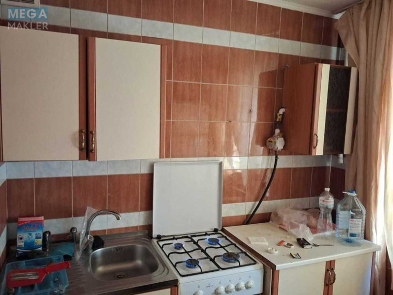 Продаж 2 кімнатної квартири (45/29/6), 1 пов. 5 пов. будинку, <a class="location-link" href="/kiev/" title="Недвижимость Київ">Київ</a>, <a class="location-link" href="/kiev/solomenskij/" title="Недвижимость Солом'янський район">Солом'янський р-н</a>, Юлиуса Фучика ул., 17 (изображение 5)