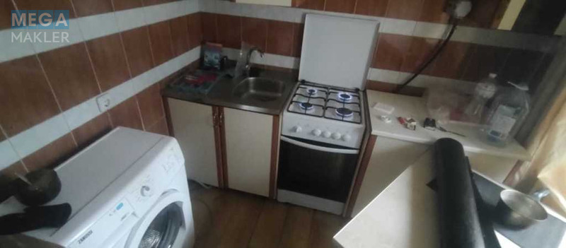 Продаж 2 кімнатної квартири (45/29/6), 1 пов. 5 пов. будинку, <a class="location-link" href="/kiev/" title="Недвижимость Київ">Київ</a>, <a class="location-link" href="/kiev/solomenskij/" title="Недвижимость Солом'янський район">Солом'янський р-н</a>, Юлиуса Фучика ул., 17 (изображение 16)