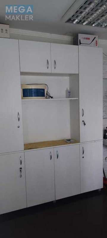 Оренда комерційної нерухомості, 54 кв.м, под офис, <a class="location-link" href="/kiev/" title="Недвижимость Київ">Київ</a>, <a class="location-link" href="/kiev/solomenskij/" title="Недвижимость Солом'янський район">Солом'янський р-н</a>, Вадима Гетьмана ул., 36 (изображение 10)