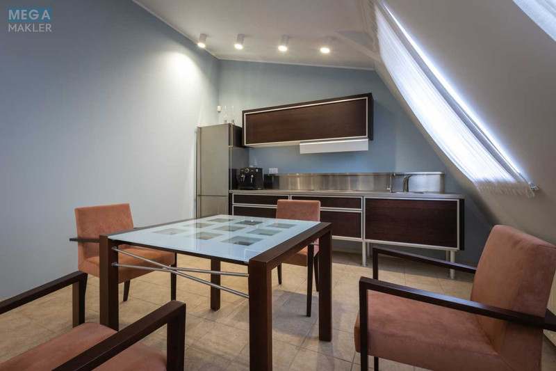 Продаж 2 кімнатної квартири (171/104/20), 4 пов. 4 пов. будинку, <a class="location-link" href="/kiev/" title="Недвижимость Київ">Київ</a>, <a class="location-link" href="/kiev/pecherskij/" title="Недвижимость Печерський район">Печерський р-н</a>, Михайловская ул., 15 (изображение 8)