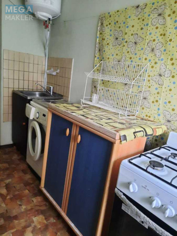 Оренда 1 кімнатної квартири, <a class="location-link" href="/kiev/" title="Недвижимость Київ">Київ</a>, <a class="location-link" href="/kiev/solomenskij/" title="Недвижимость Солом'янський район">Солом'янський р-н</a>, Златопольська вул., 3 (изображение 3)