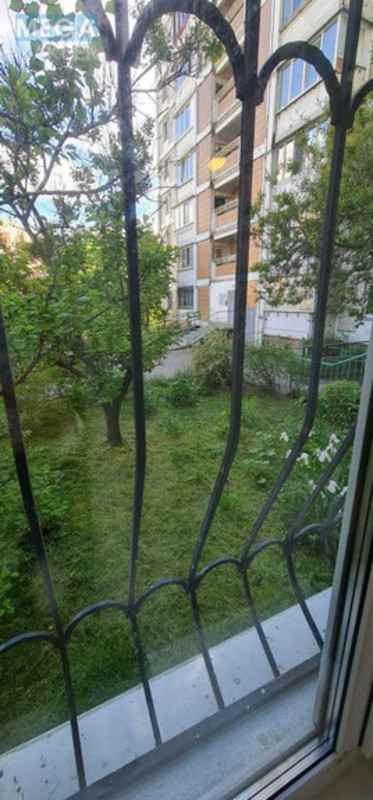 Продаж 1 кімнатної квартири (35/20/8), 1 пов. 14 пов. будинку, <a class="location-link" href="/kiev/" title="Недвижимость Київ">Київ</a>, <a class="location-link" href="/kiev/desnyanskij/" title="Недвижимость Деснянський район">Деснянський р-н</a>, Владимира Маяковского просп., 44 (изображение 7)