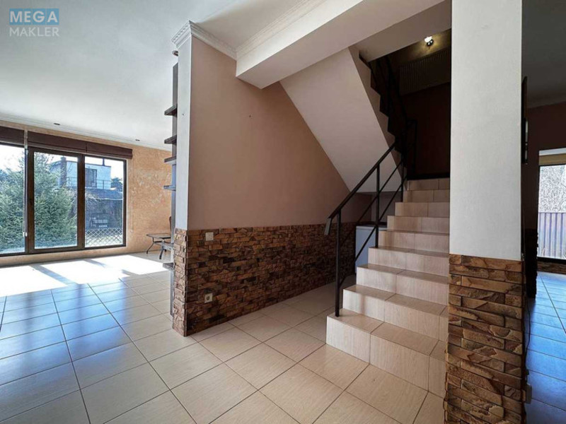 Продаж дома, 2 поверху, 250 кв.м, 4 кімнати, ділянка 12 соток, <a class="location-link" href="/gorenka/" title="Недвижимость Горенка">Горенка</a>, київська, 312 (изображение 10)