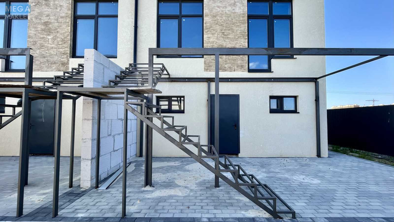Продаж дома, 3 поверху, 175 кв.м, 6 кімнат, ділянка 2 сотки, <a class="location-link" href="/novoselki-selo-kv-kievo-svyatoshinskij-rajon/" title="Недвижимость Новосілки">Новосілки</a>, Молодіжна, 24 (изображение 5)