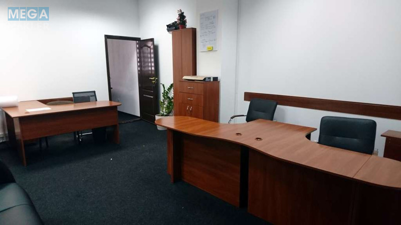 Оренда комерційної нерухомості, 56 кв.м, под офис, <a class="location-link" href="/kiev/" title="Недвижимость Київ">Київ</a>, <a class="location-link" href="/kiev/podolskij/" title="Недвижимость Подільський район">Подільський р-н</a>, Викентия Хвойки ул., 18/14 (изображение 2)
