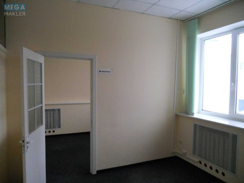 Оренда комерційної нерухомості, 110 кв.м, под офис, <a class="location-link" href="/kiev/" title="Недвижимость Київ">Київ</a>, <a class="location-link" href="/kiev/podolskij/" title="Недвижимость Подільський район">Подільський р-н</a>, Викентия Хвойки ул., 18/14 (изображение 6)