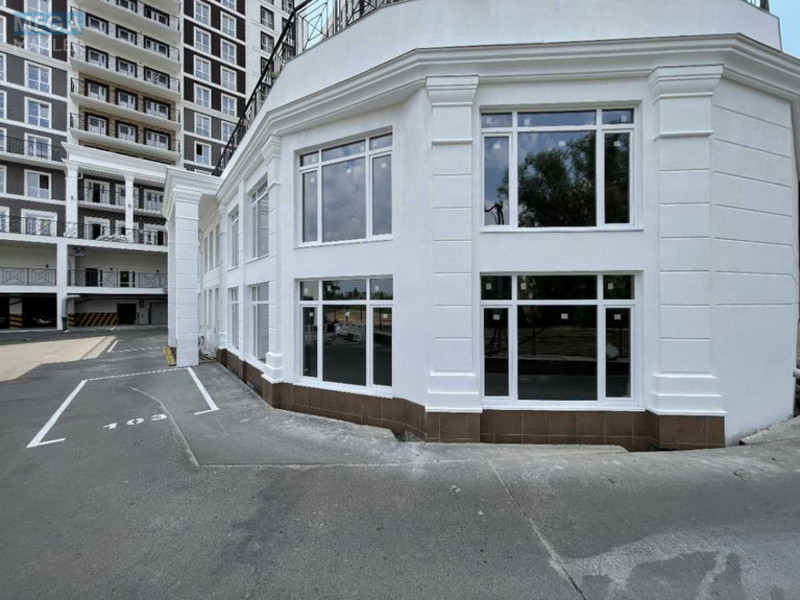 Оренда комерційної нерухомості, 590 кв.м, под магазин, <a class="location-link" href="/kiev/" title="Недвижимость Київ">Київ</a>, <a class="location-link" href="/kiev/goloseevskij/" title="Недвижимость Голосіївський район">Голосіївський р-н</a>, Михайла Максимовича вул., 26 (изображение 2)