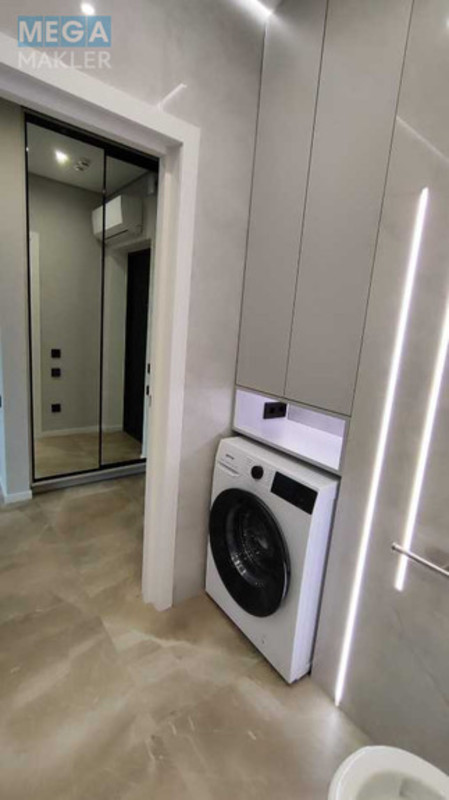 Оренда 1 кімнатної квартири, <a class="location-link" href="/kiev/" title="Недвижимость Київ">Київ</a>, <a class="location-link" href="/kiev/podolskij/" title="Недвижимость Подільський район">Подільський р-н</a>, Семьи Кристеров ул., 16 (изображение 7)