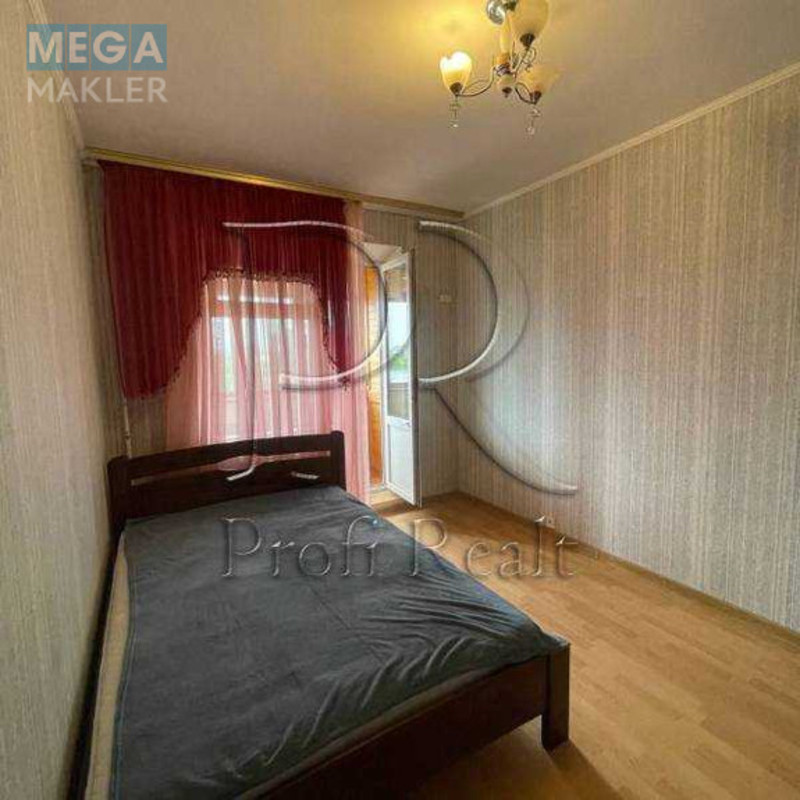 Продаж 2 кімнатної квартири (51/31/8), 5 пов. 9 пов. будинку, <a class="location-link" href="/kiev/" title="Недвижимость Київ">Київ</a>, <a class="location-link" href="/kiev/podolskij/" title="Недвижимость Подільський район">Подільський р-н</a>, Свободи проспект, 15/1 (изображение 10)