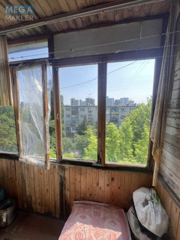 Продаж 2 кімнатної квартири (46/25/7), 5 пов. 5 пов. будинку, <a class="location-link" href="/kiev/" title="Недвижимость Київ">Київ</a>, <a class="location-link" href="/kiev/podolskij/" title="Недвижимость Подільський район">Подільський р-н</a>, Ивана Выговского ул., 20В (изображение 12)