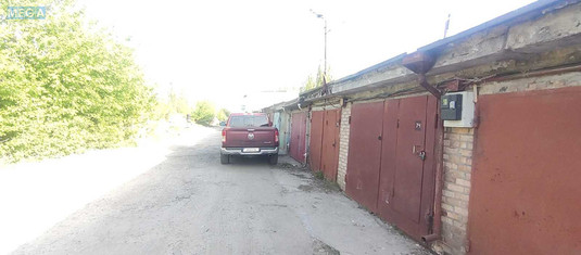 Продаж комерційної нерухомості, 21&nbsp;кв.м, <a class="location-link" href="/kiev/" title="Недвижимость Київ">Київ</a>, <a class="location-link" href="/kiev/svyatoshinskij/" title="Недвижимость Святошинський район">Святошинський р-н</a>, Василия Степанченко ул., 8В (изображение 2)