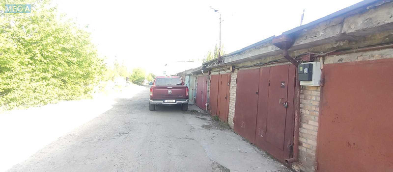 Продаж комерційної нерухомості, 21 кв.м, <a class="location-link" href="/kiev/" title="Недвижимость Київ">Київ</a>, <a class="location-link" href="/kiev/svyatoshinskij/" title="Недвижимость Святошинський район">Святошинський р-н</a>, Василия Степанченко ул., 8В (изображение 2)