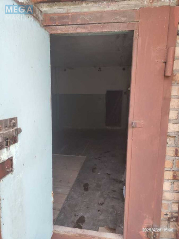 Продаж комерційної нерухомості, 21 кв.м, <a class="location-link" href="/kiev/" title="Недвижимость Київ">Київ</a>, <a class="location-link" href="/kiev/svyatoshinskij/" title="Недвижимость Святошинський район">Святошинський р-н</a>, Василия Степанченко ул., 8В (изображение 10)