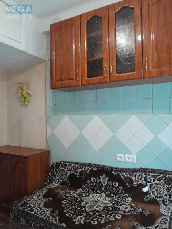Продаж 1 кімнатної квартири (31/14/6), 2 пов. 5 пов. будинку, <a class="location-link" href="/kiev/" title="Недвижимость Київ">Київ</a>, <a class="location-link" href="/kiev/podolskij/" title="Недвижимость Подільський район">Подільський р-н</a>, Гречко Маршала ул., 18а (изображение 3)