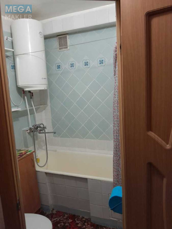 Продаж 1 кімнатної квартири (31/14/6), 2 пов. 5 пов. будинку, <a class="location-link" href="/kiev/" title="Недвижимость Київ">Київ</a>, <a class="location-link" href="/kiev/podolskij/" title="Недвижимость Подільський район">Подільський р-н</a>, Гречко Маршала ул., 18а (изображение 10)