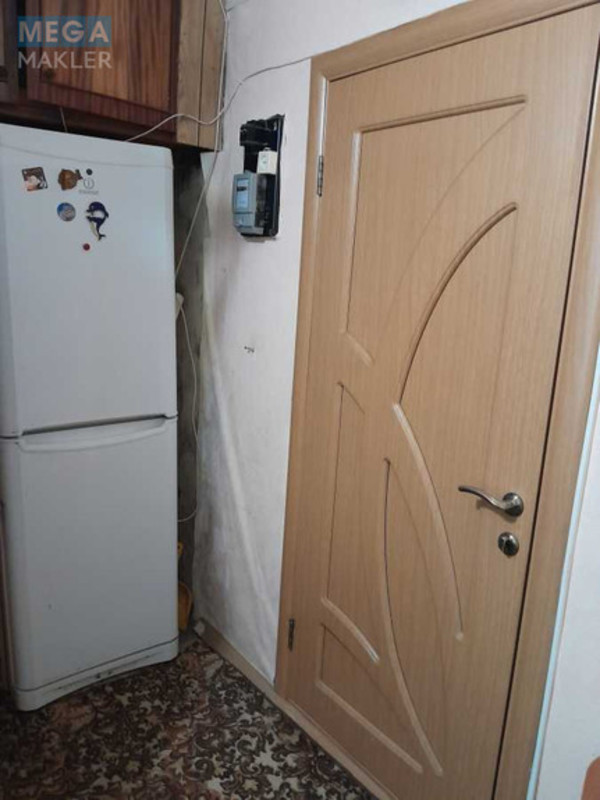 Продаж 1 кімнатної квартири (31/14/6), 2 пов. 5 пов. будинку, <a class="location-link" href="/kiev/" title="Недвижимость Київ">Київ</a>, <a class="location-link" href="/kiev/podolskij/" title="Недвижимость Подільський район">Подільський р-н</a>, Гречко Маршала ул., 18а (изображение 13)