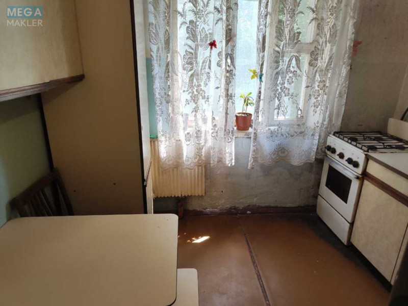 Продаж 2 кімнатної квартири (52,5/29/7,8), 2 пов. 9 пов. будинку, <a class="location-link" href="/kiev/" title="Недвижимость Київ">Київ</a>, <a class="location-link" href="/kiev/solomenskij/" title="Недвижимость Солом'янський район">Солом'янський р-н</a>, Генерала Тупікова вул., 11 (изображение 17)