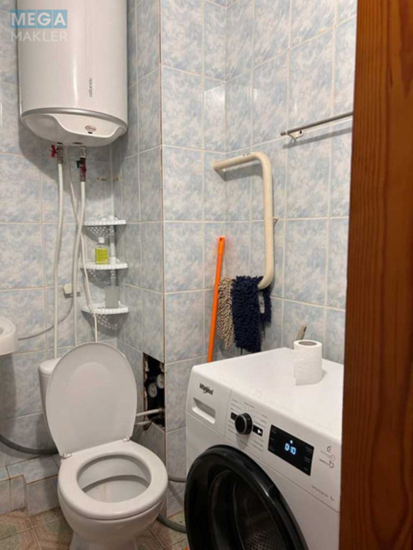 Оренда 1 кімнатної квартири, <a class="location-link" href="/kiev/" title="Недвижимость Київ">Київ</a>, <a class="location-link" href="/kiev/podolskij/" title="Недвижимость Подільський район">Подільський р-н</a>, Светлицкого ул., 26 (изображение 4)
