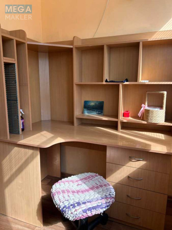 Оренда 1 кімнатної квартири, <a class="location-link" href="/kiev/" title="Недвижимость Київ">Київ</a>, <a class="location-link" href="/kiev/podolskij/" title="Недвижимость Подільський район">Подільський р-н</a>, Светлицкого ул., 26 (изображение 10)