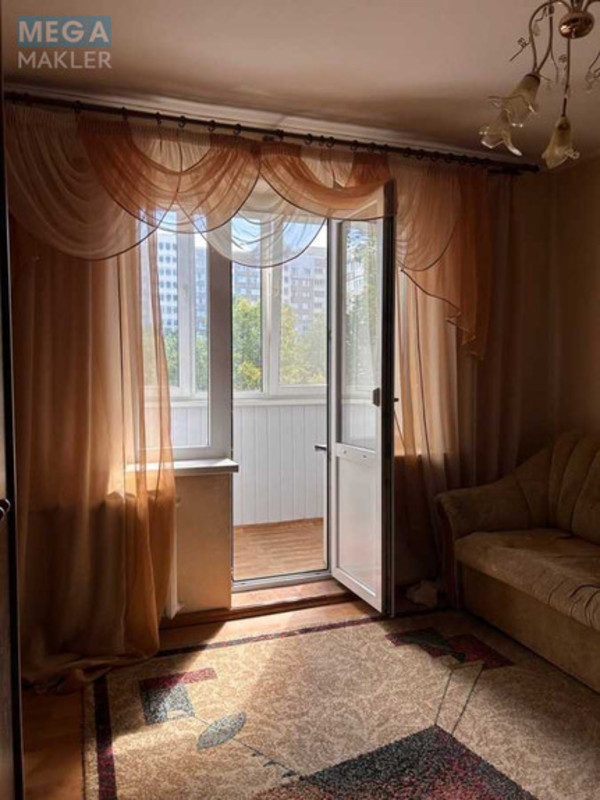 Оренда 1 кімнатної квартири, <a class="location-link" href="/kiev/" title="Недвижимость Київ">Київ</a>, <a class="location-link" href="/kiev/podolskij/" title="Недвижимость Подільський район">Подільський р-н</a>, Светлицкого ул., 26 (изображение 17)