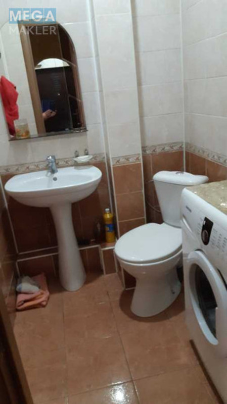 Оренда 1 кімнатної квартири, <a class="location-link" href="/kiev/" title="Недвижимость Київ">Київ</a>, <a class="location-link" href="/kiev/svyatoshinskij/" title="Недвижимость Святошинський район">Святошинський р-н</a>, Григоровича-Барского ул., 7 (изображение 4)