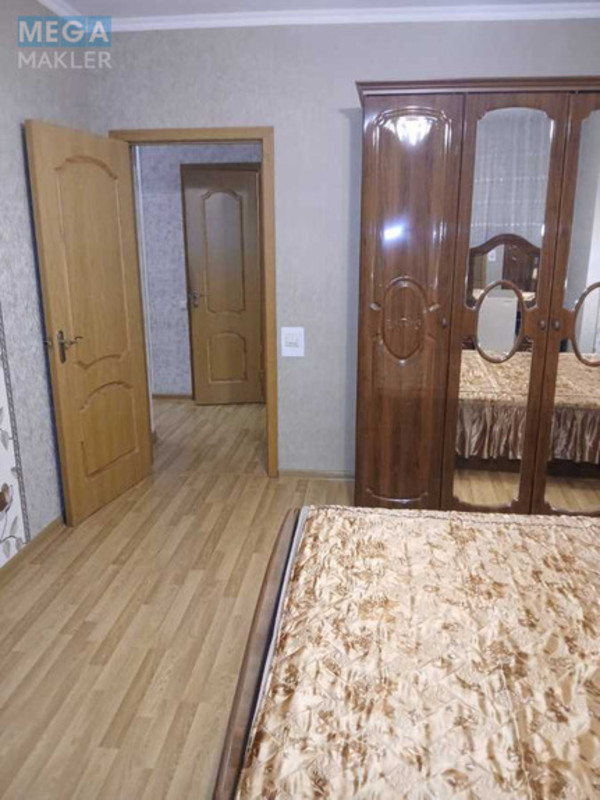 Оренда 2 кімнатної квартири, <a class="location-link" href="/kiev/" title="Недвижимость Київ">Київ</a>, <a class="location-link" href="/kiev/svyatoshinskij/" title="Недвижимость Святошинський район">Святошинський р-н</a>, Перемоги просп., 121 (изображение 9)