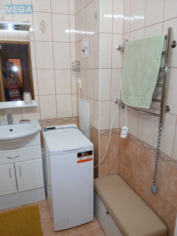 Оренда 2 кімнатної квартири, <a class="location-link" href="/kiev/" title="Недвижимость Київ">Київ</a>, <a class="location-link" href="/kiev/svyatoshinskij/" title="Недвижимость Святошинський район">Святошинський р-н</a>, Перемоги просп., 121 (изображение 18)