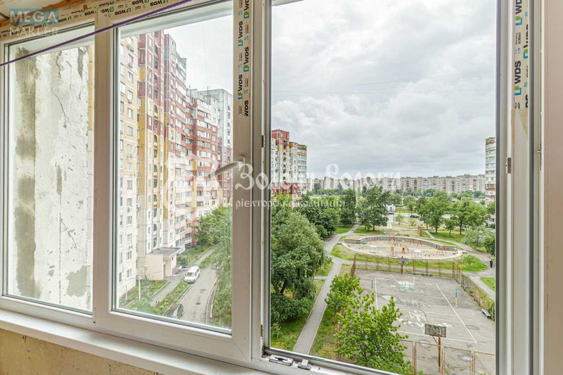 Продаж 2 кімнатної квартири (56/29/8,3), 6 пов. 18 пов. будинку, <a class="location-link" href="/kiev/" title="Недвижимость Київ">Київ</a>, <a class="location-link" href="/kiev/desnyanskij/" title="Недвижимость Деснянський район">Деснянський р-н</a>, Миколи Закревського вул., 5а (изображение 9)