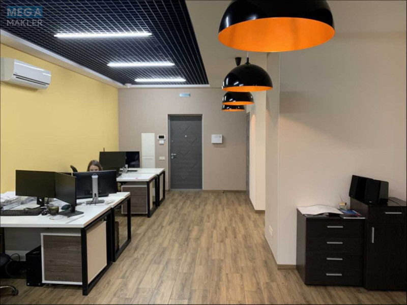 Оренда комерційної нерухомості, 65 кв.м, под офис, <a class="location-link" href="/kiev/" title="Недвижимость Київ">Київ</a>, <a class="location-link" href="/kiev/pecherskij/" title="Недвижимость Печерський район">Печерський р-н</a>, Евгения Коновальца ул., 36Е (изображение 6)